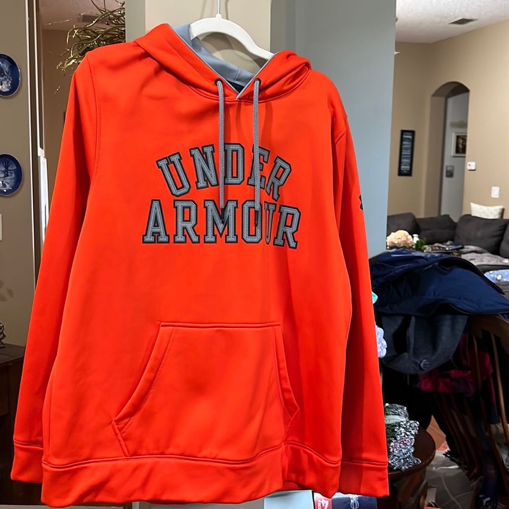 Mens Under Armour hoodie